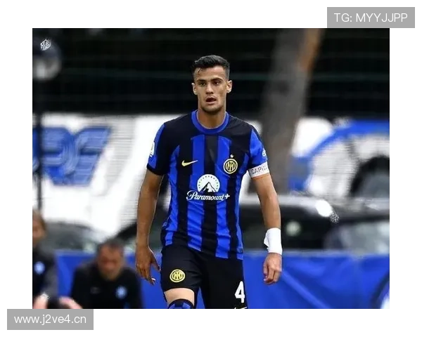 国米计划与预备队主帅卡博尼续约至2027年 国米计划与预备队主帅卡博尼续约至2027年